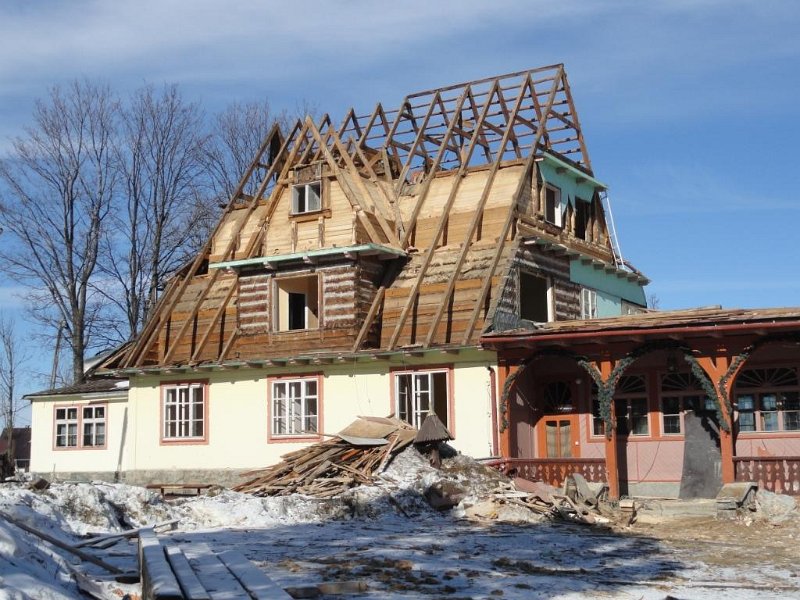 DSC01457 01.JPG - A 70-es 80-as években hatalmas bulik voltak itt. 